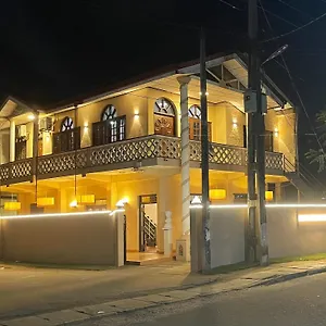 Rivinson Hotel Negombo