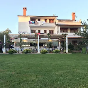 Vera Frühstückspension Valizza