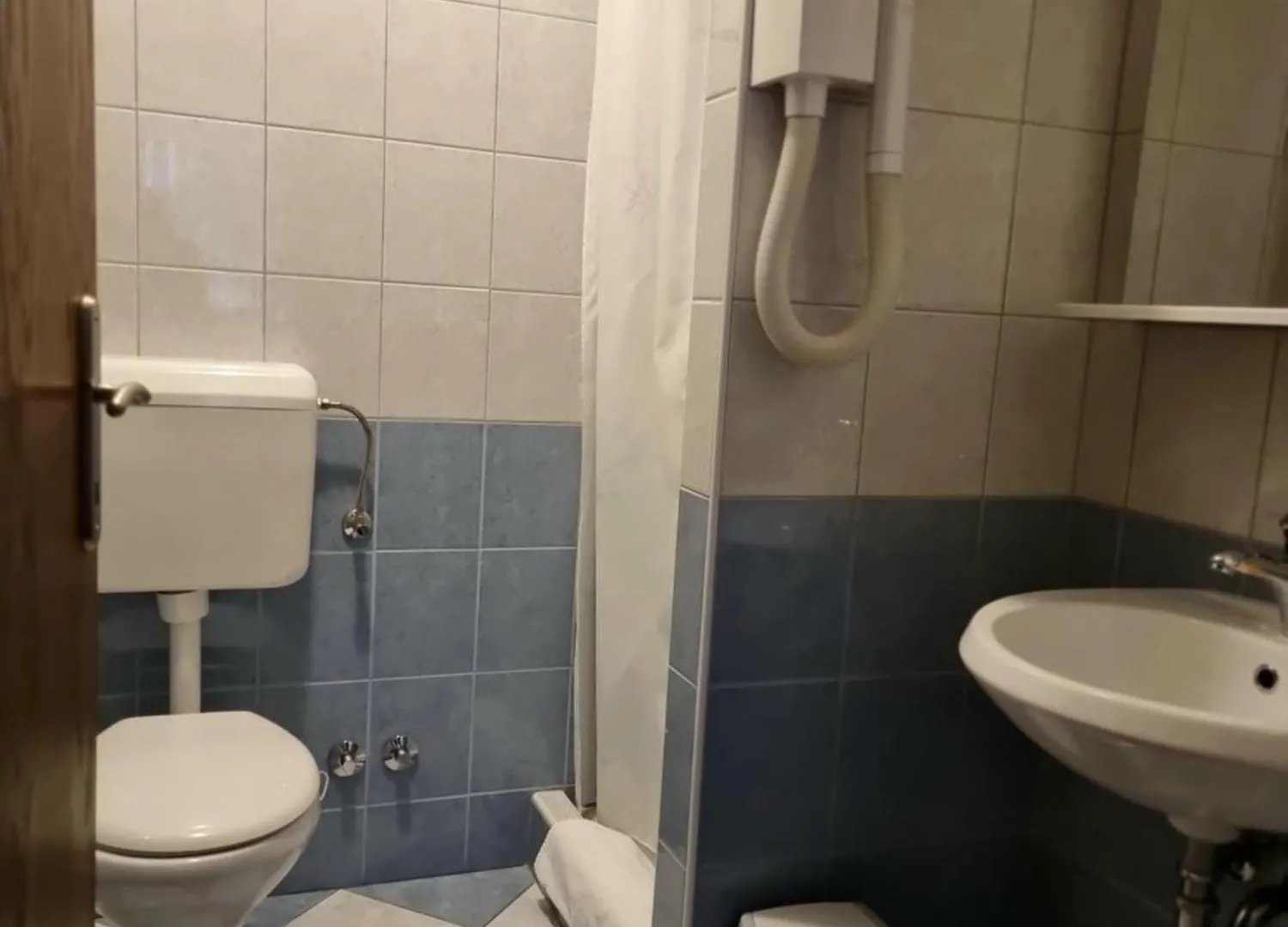 Bed And Breakfast Valjavec Kranj 3*,  Slovenia