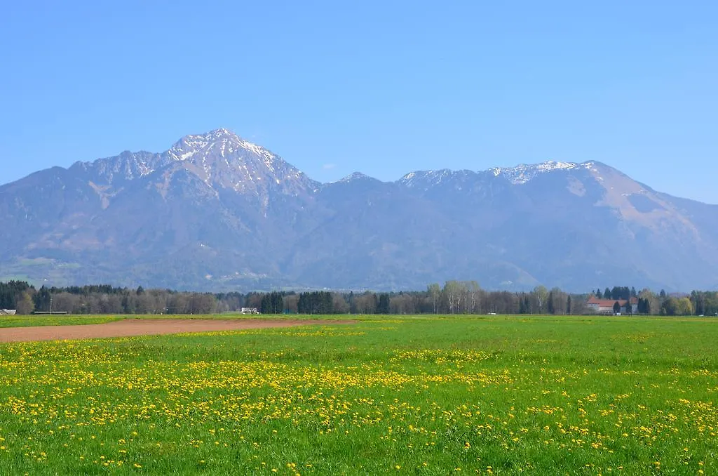 Bed And Breakfast Valjavec Kranj Bed & Breakfast